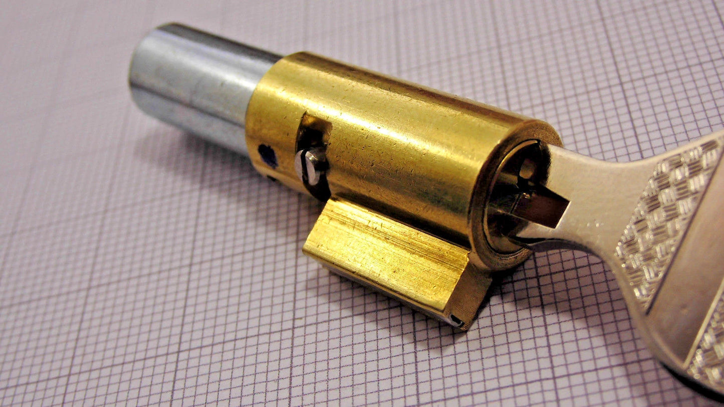 Lenkschloss NEIMAN Style – Bolzen 10 mm Ø x 18,5 mm – Lock Steering – für klassische Motorräder & Oldtimer